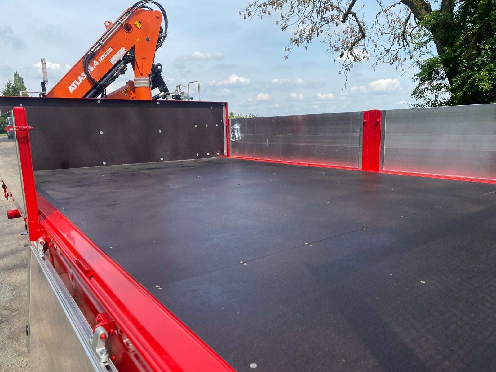 Flatbeds & Drop Siders - Transport Enterprises